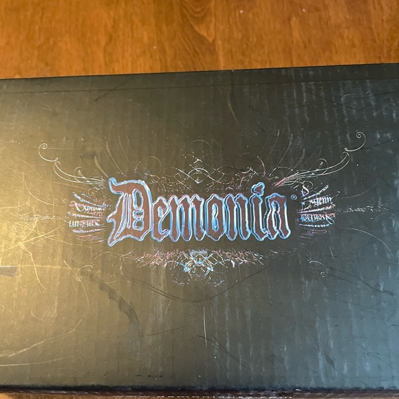 Demonia platforms - Picture 3 of 5